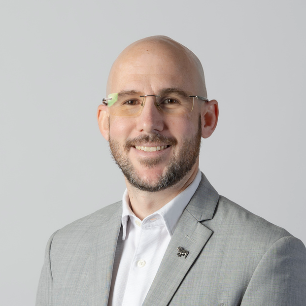 Hector Bacerra Recruitment Director in Panama