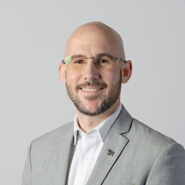 Héctor Becerra