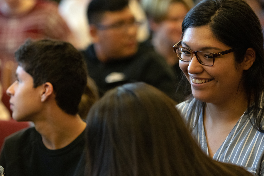 Drake students attend a heavily packed meeting that showcases on-campus clubs and professional organizations