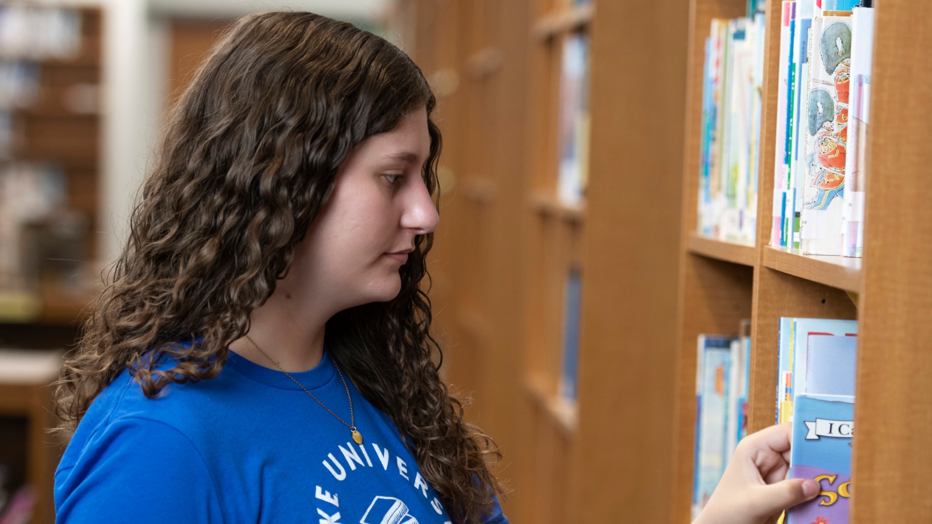 A student using the curriculum library